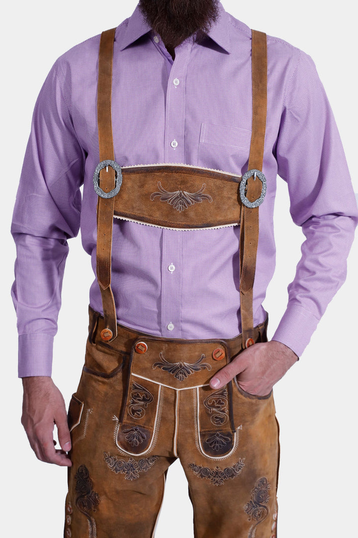 man wearing traditional lederhosen suspenders
hosenträger herren modern​